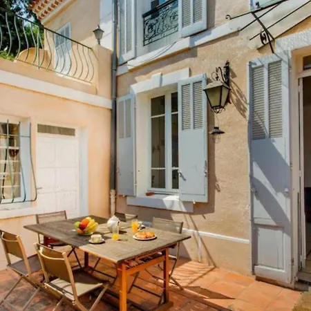 Charming - Pool - Sea - Calm Holiday home Toulon